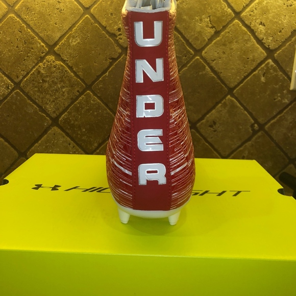 Under Armor Highlights Football cleats - Picture 5 of 6